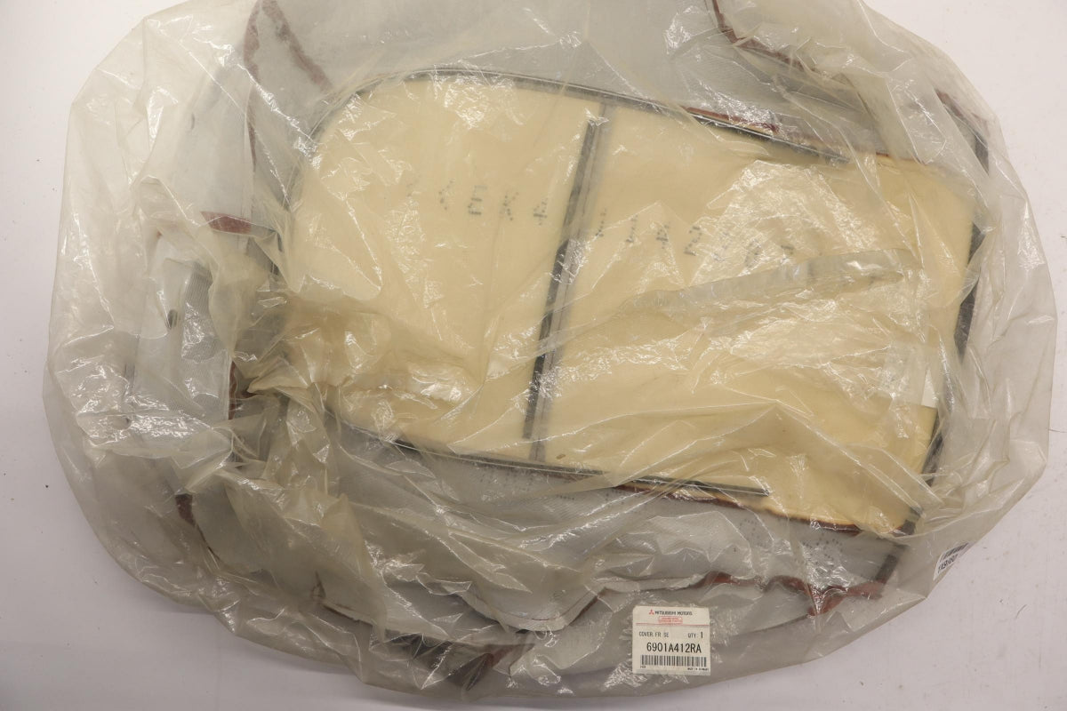 Original OE MITSUBISHI Sitzbezug 6901A412RA