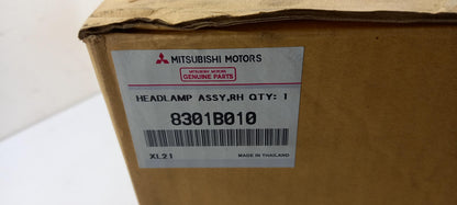 Original OE MITSUBISHI Scheinwerfer 8301B010
