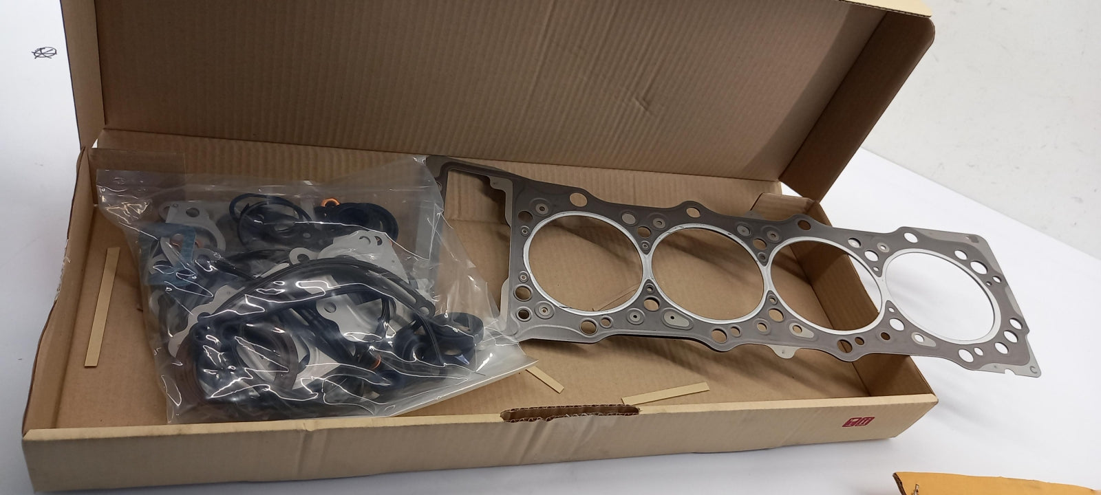 Original OE MITSUBISHI Motor Dichtungsvollsatz 1000B417