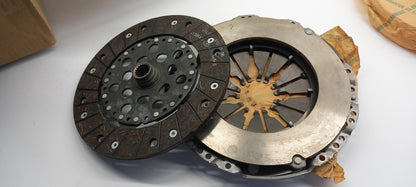 Original OE MITSUBISHI Kupplungssatz MW30618657
