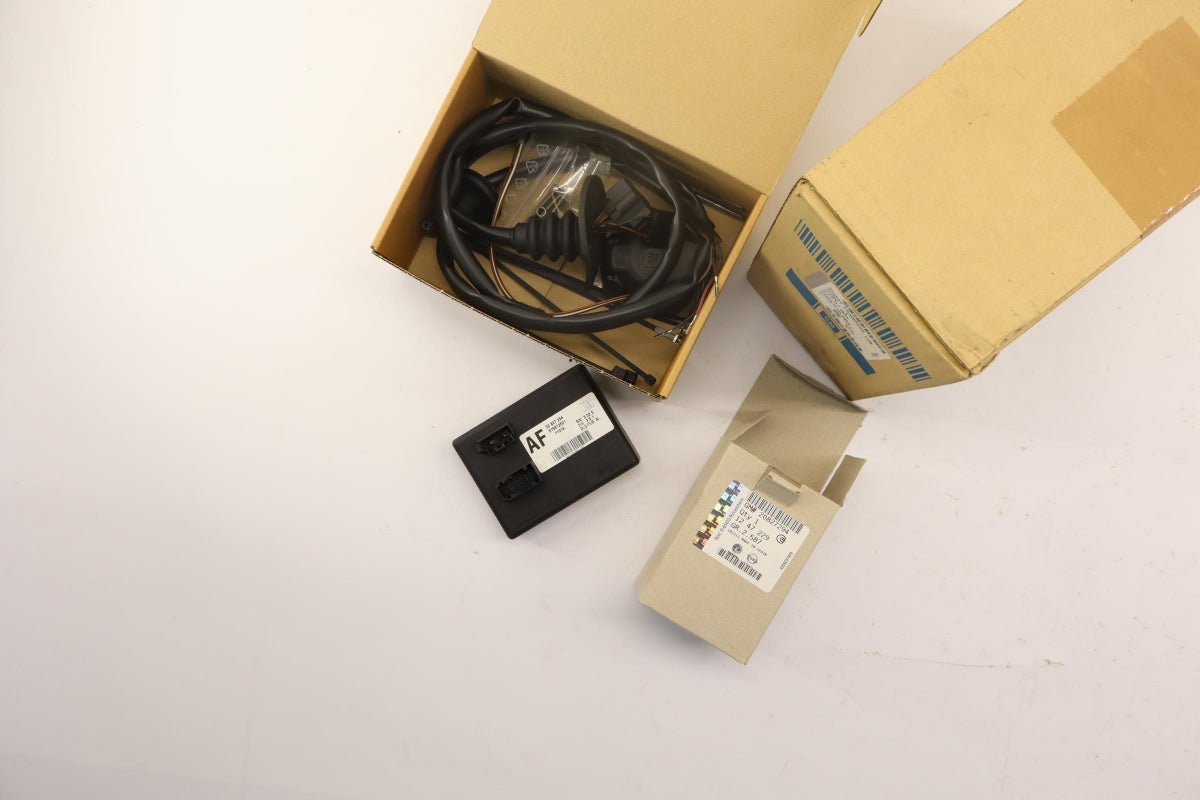 Original OE OPEL Anhängerkupplung Elektrosatz 13400946