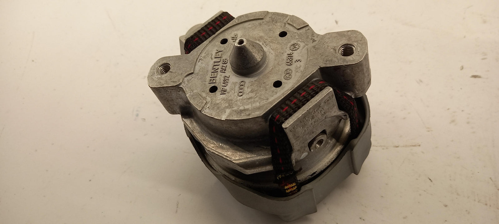 Original OE Volkswagen Motorlager 420199381AA