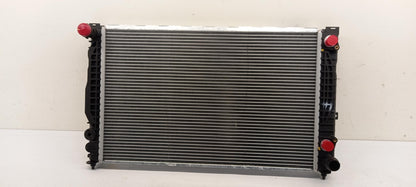 Original OE Volkswagen Wasserkühler 4B0121251R