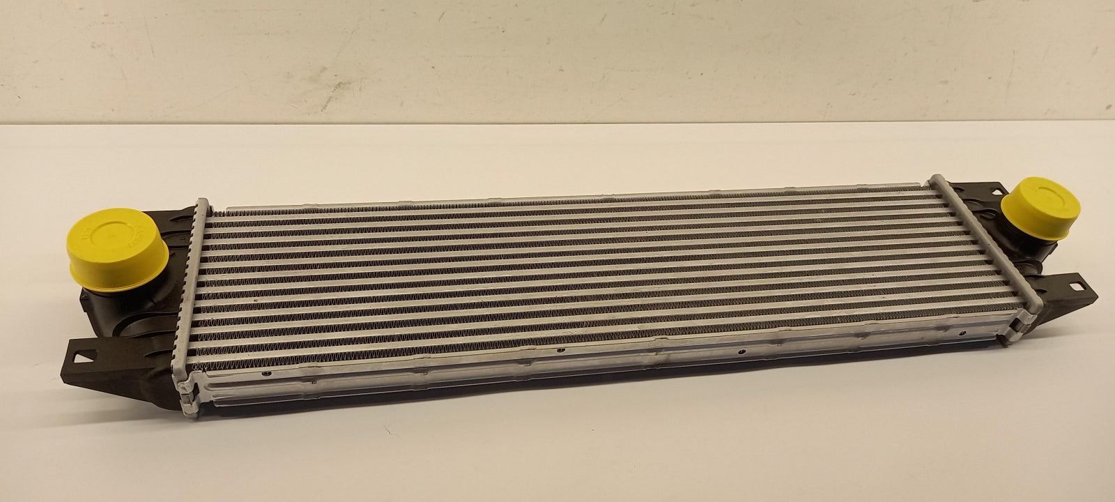 Original OE OPEL Ladeluftkühler 93179776