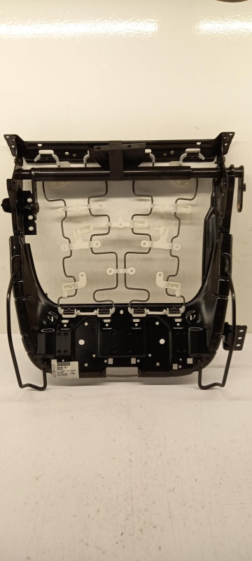 Original OE Volkswagen Rahmen 8E0881157J