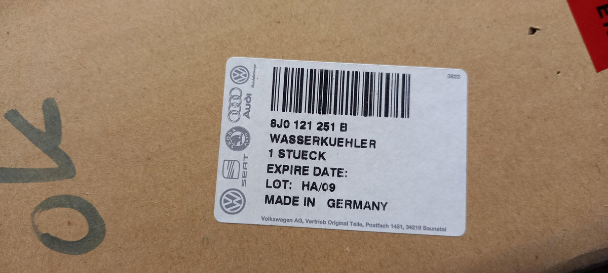 Original AUDI RS3 Sportback 8P TTRS 8J  2.5l Wasserkühler 8J0121251B