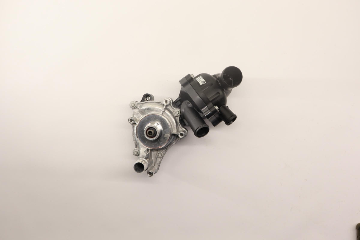 Original AUDI A6 4F A8 4E Q7 4L VW Touareg 7P 4.2 FSI Wasserpumpe 079121012D