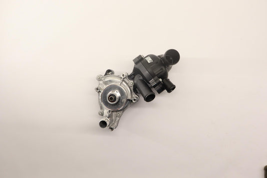Original AUDI A6 4F A8 4E Q7 4L VW Touareg 7P 4.2 FSI Wasserpumpe 079121012D