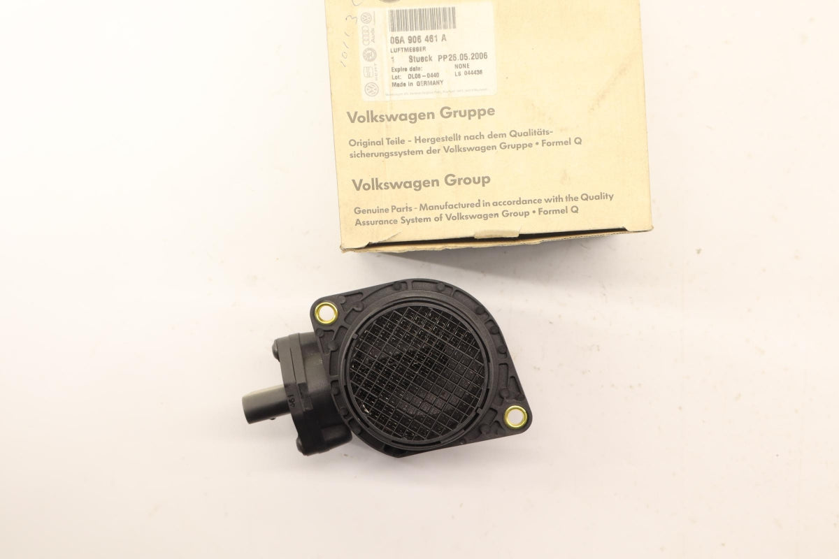 Original OE Volkswagen Luftmassenmesser 06A906461A