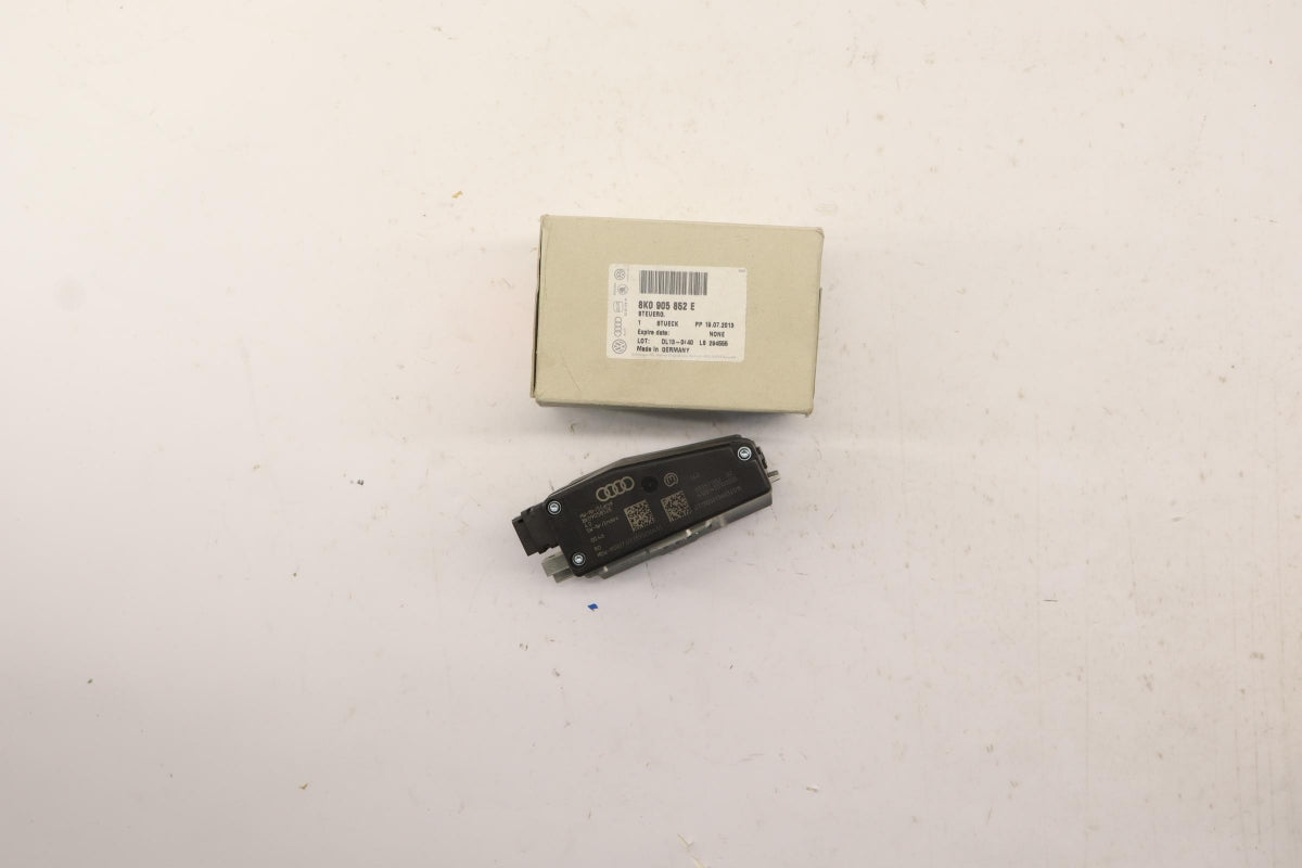 Original OE Volkswagen Steuergerät 8K0905852E