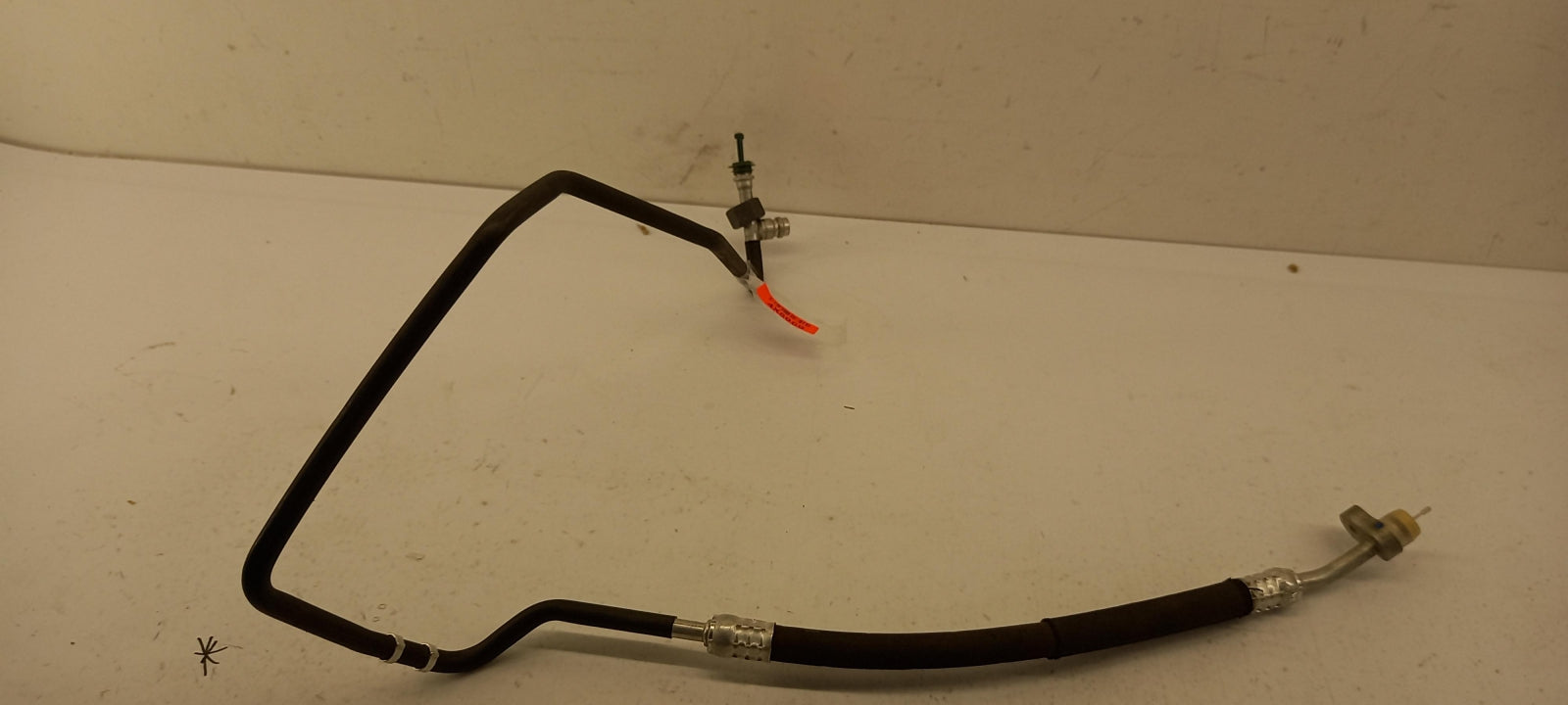 Original OE Volkswagen Klimaanlage Druckleitung 4E0260710M