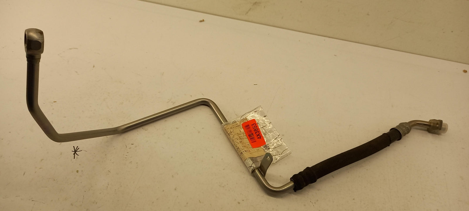 Original OE Volkswagen Getriebeölkühler Schlauch 420317818C