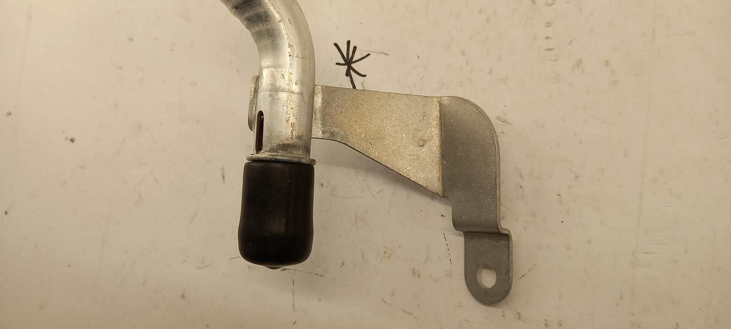 Original OE Volkswagen Kühlmittelrohr 420121481B