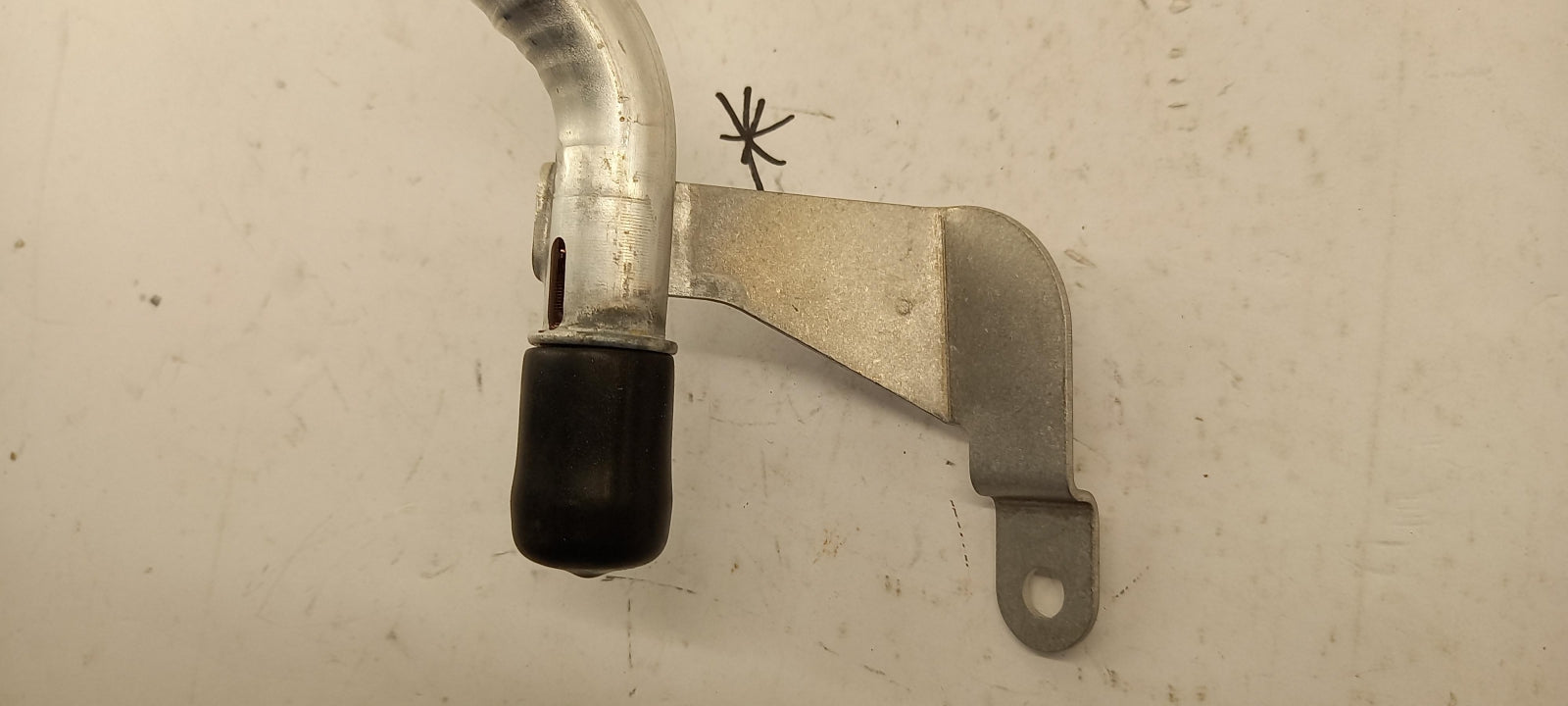 Original OE Volkswagen Kühlmittelrohr 420121481B