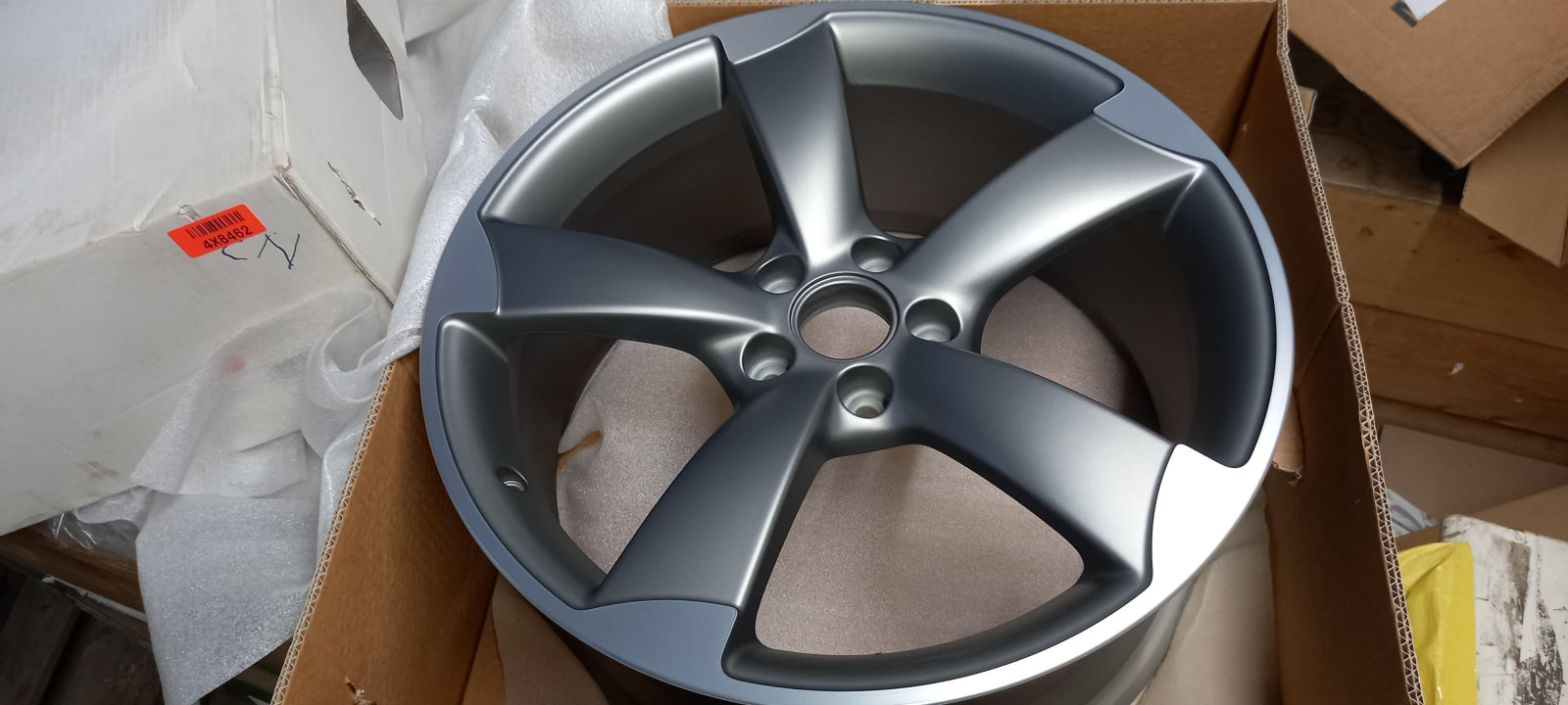 Original OE Volkswagen Felge 8K0601025AR