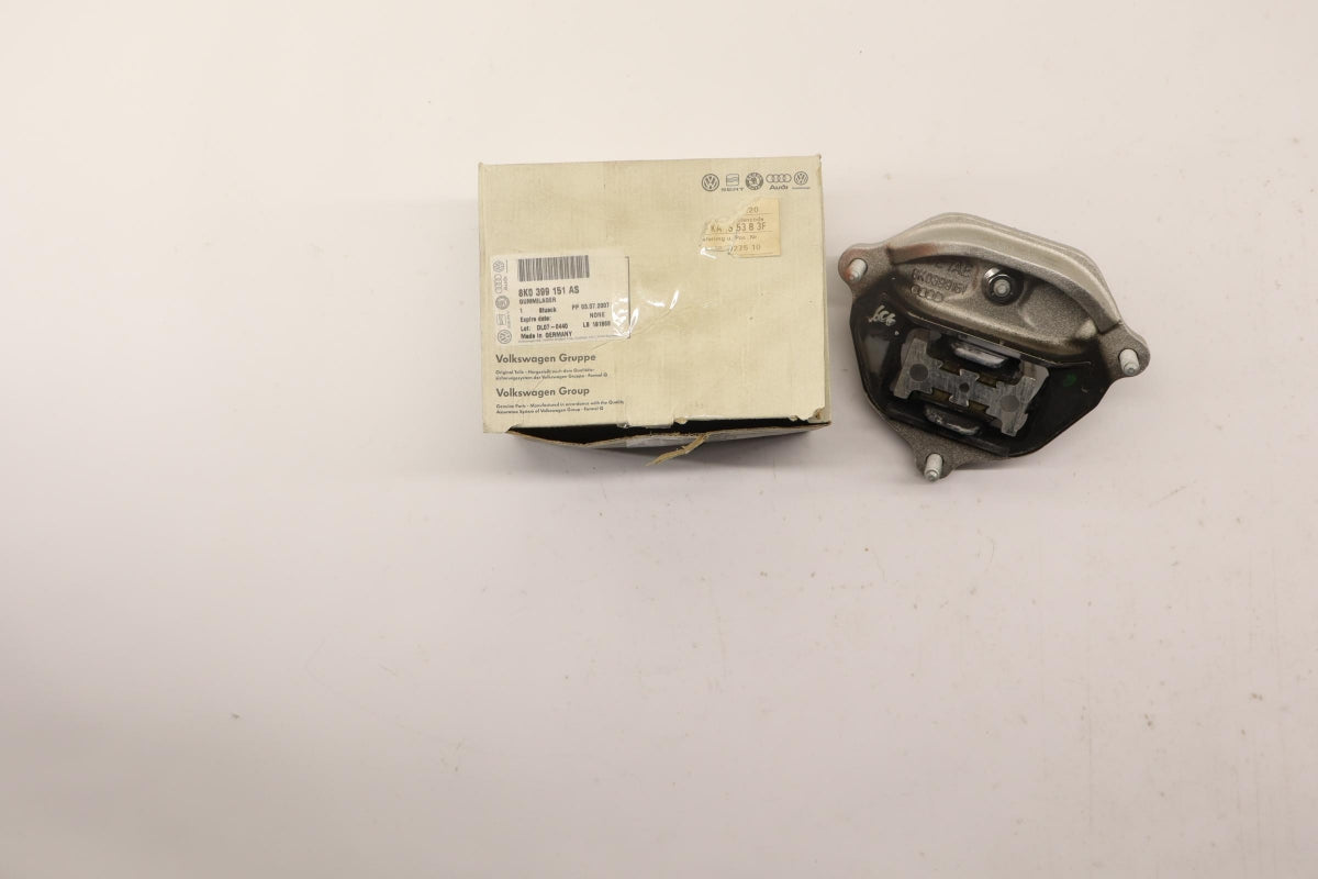 Original OE Volkswagen Motorlager 8K0399151AS