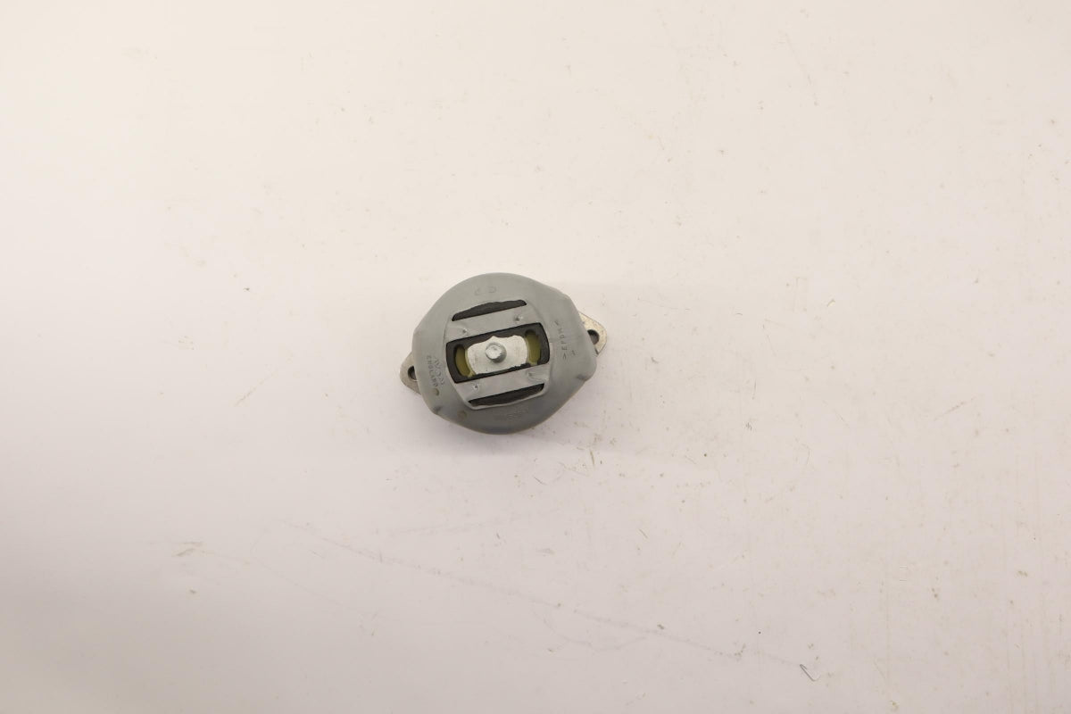 Original OE Volkswagen Getriebelagerung 4D0399151B