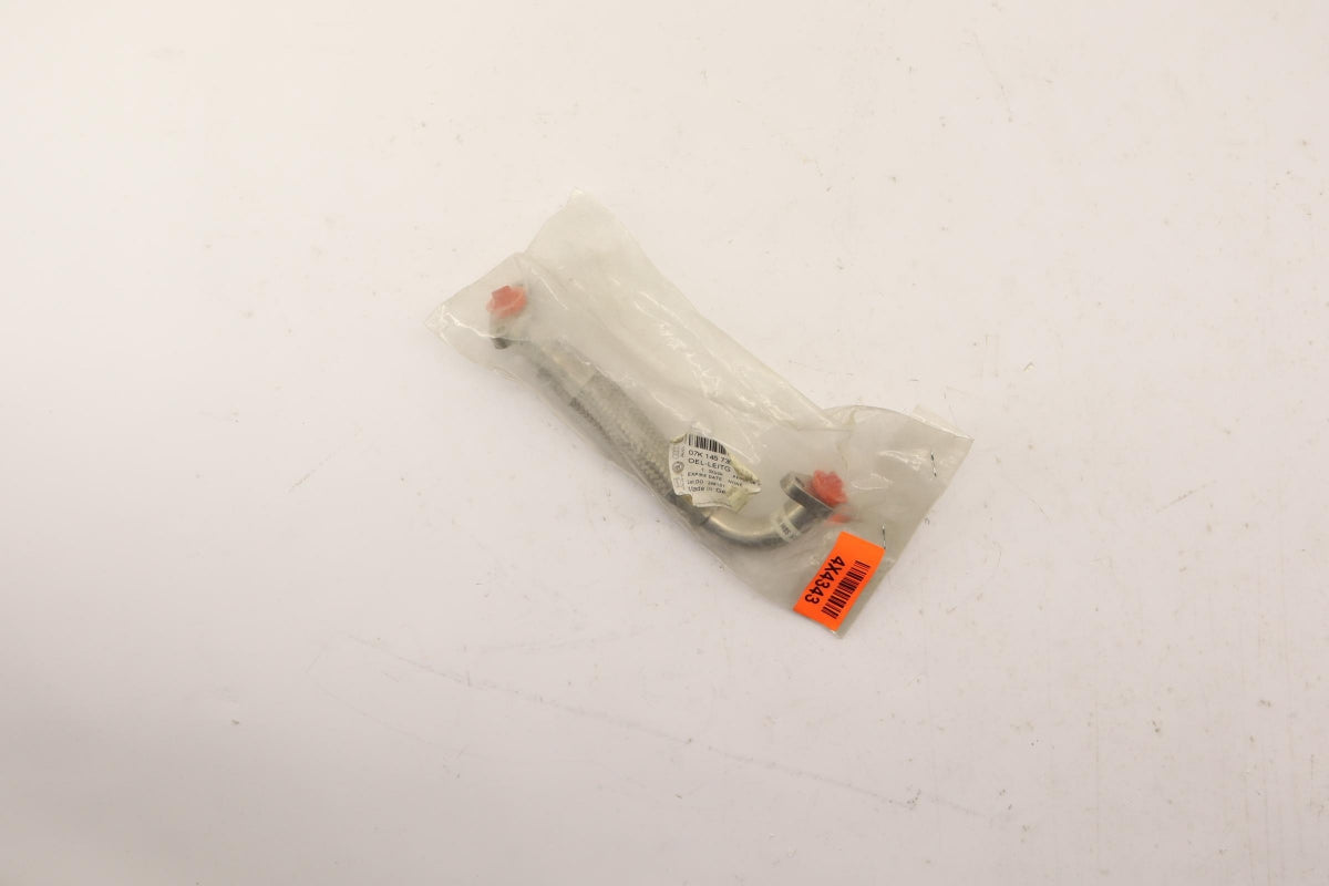 Original OE Volkswagen Ölleitung 07K145735