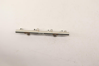 Original OE Volkswagen Kraftstoff Verteilerrohr 079133316E