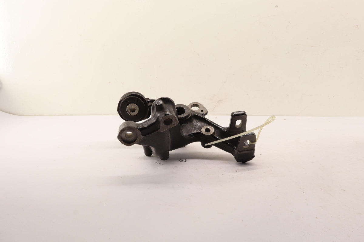 Original OE Volkswagen Achsschenkel 8E0505432AF