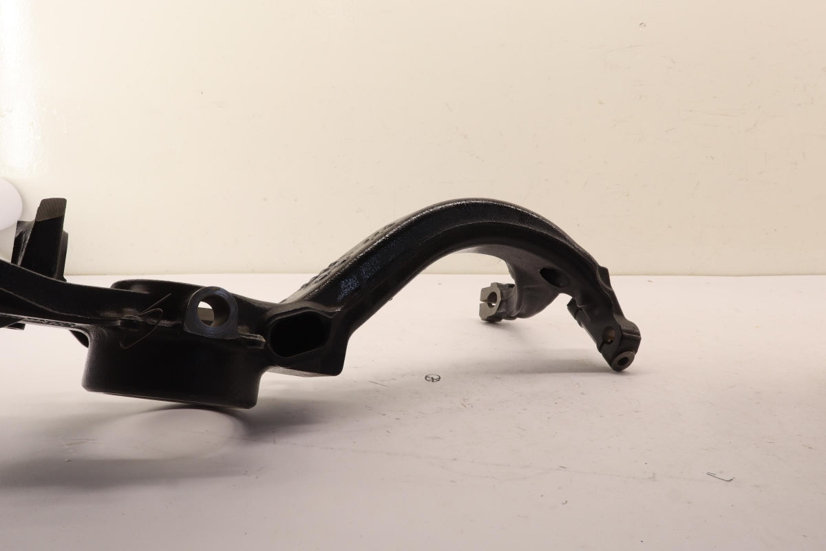 Original OE Volkswagen Achsschenkel 4B3407257A