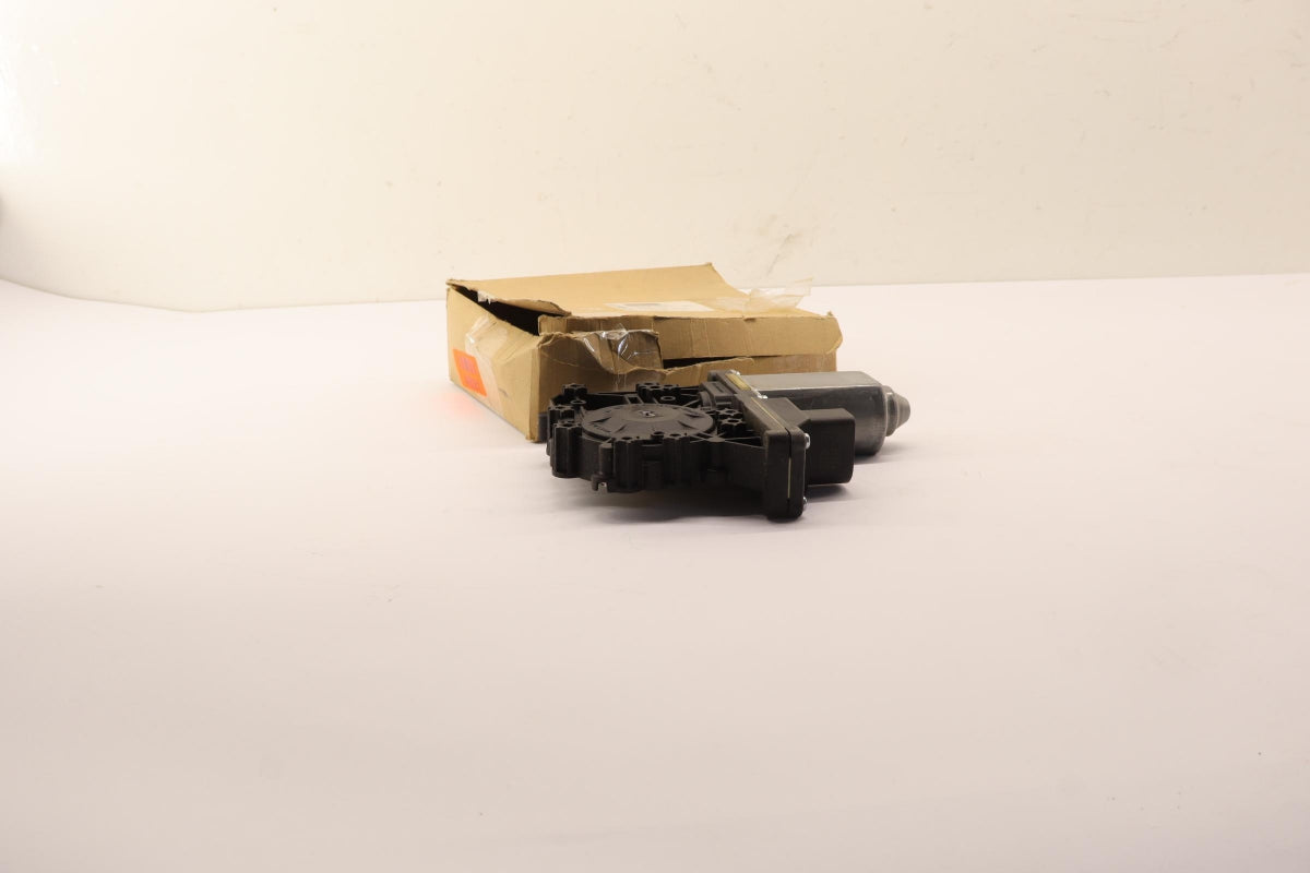Original OE Volkswagen Fensterhebermotor 8N8959801E