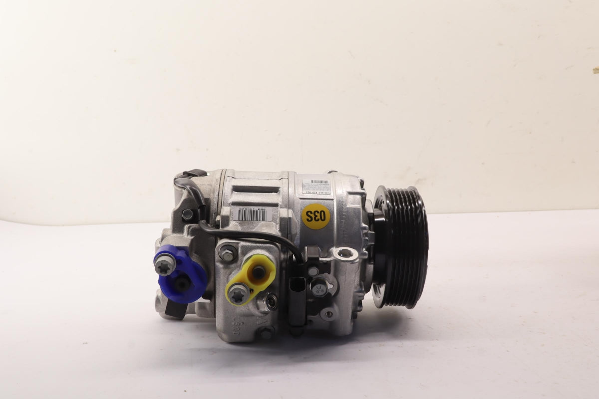 Original OE Volkswagen Klimakompressor 4L0820803