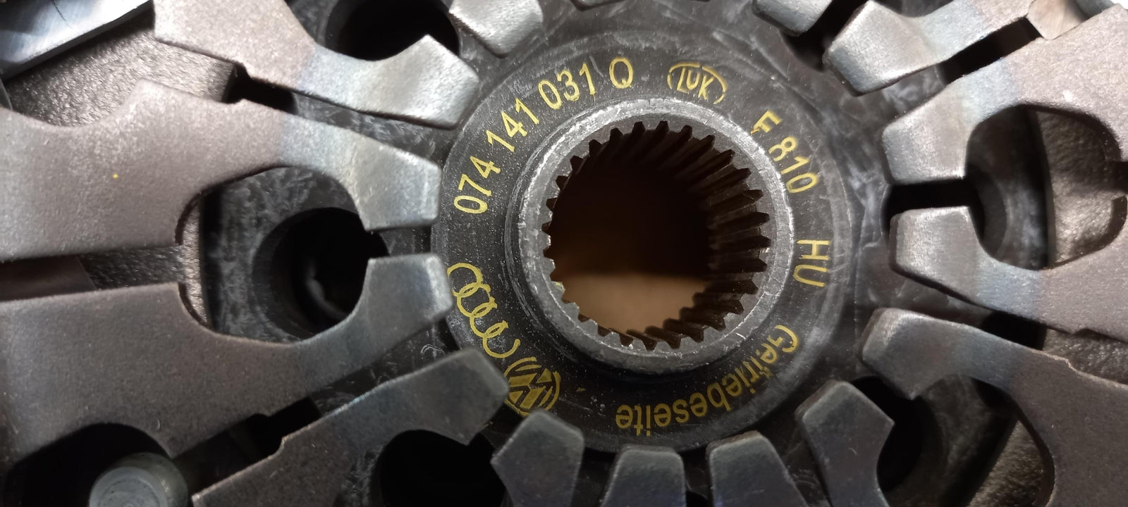 Original OE Volkswagen Kupplungssatz Mit Schwungrad 074105264F