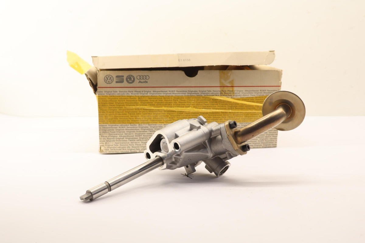 Original OE Volkswagen Ölpumpe 028115105L