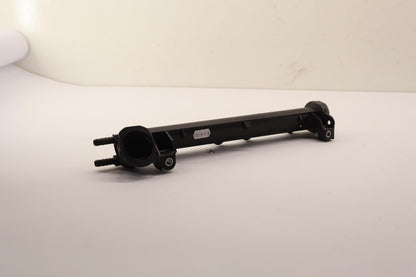 Original VW Golf Caddy Polo SKODA Octavia 1.6 2.0 Einspritzleiste 06A133317A