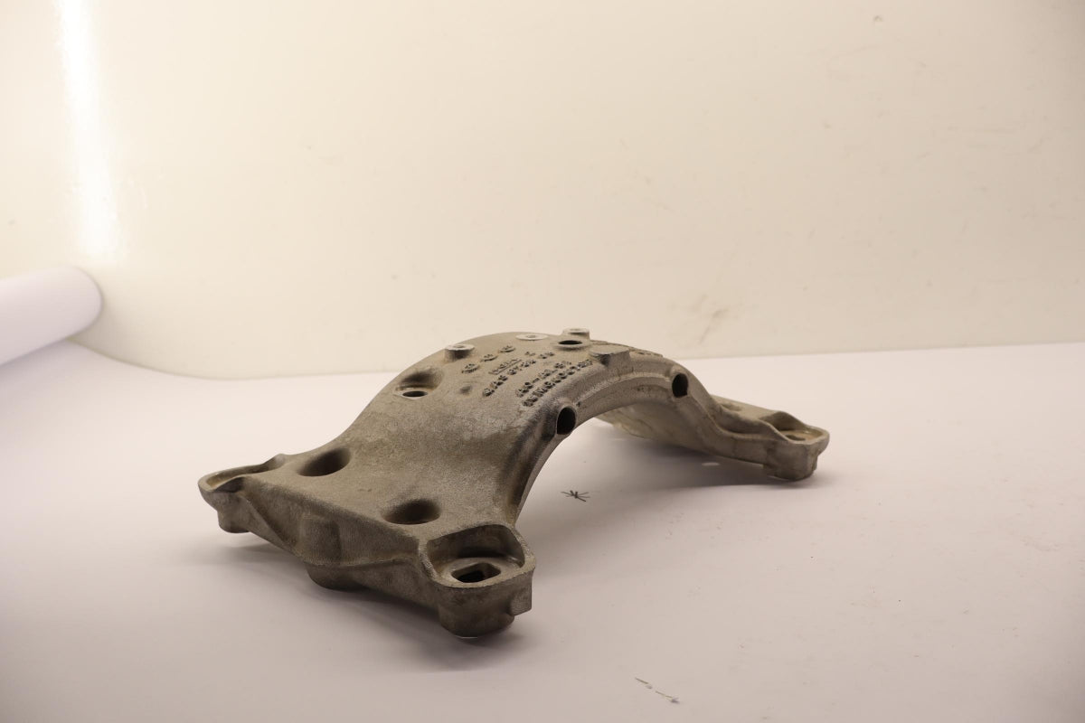 Original AUDI A8/S8 Quattro (4E) Getriebehalter 4E0399231N