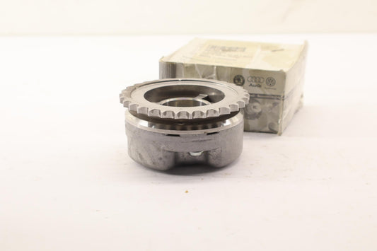 Original AUDI A4 A5 A6 RS6 A7 RS7 A8 Q7 Nockenwellenversteller auslaß 06E109084N