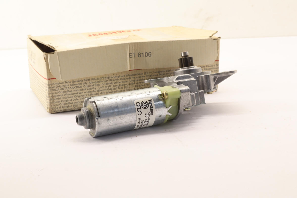 Original OE Volkswagen Elektromotor 3B0959762AF