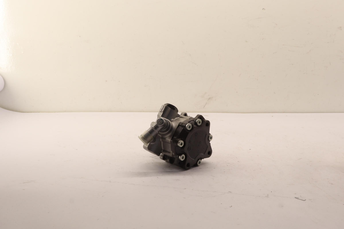 Original OE Volkswagen Servopumpe 4E0145155K