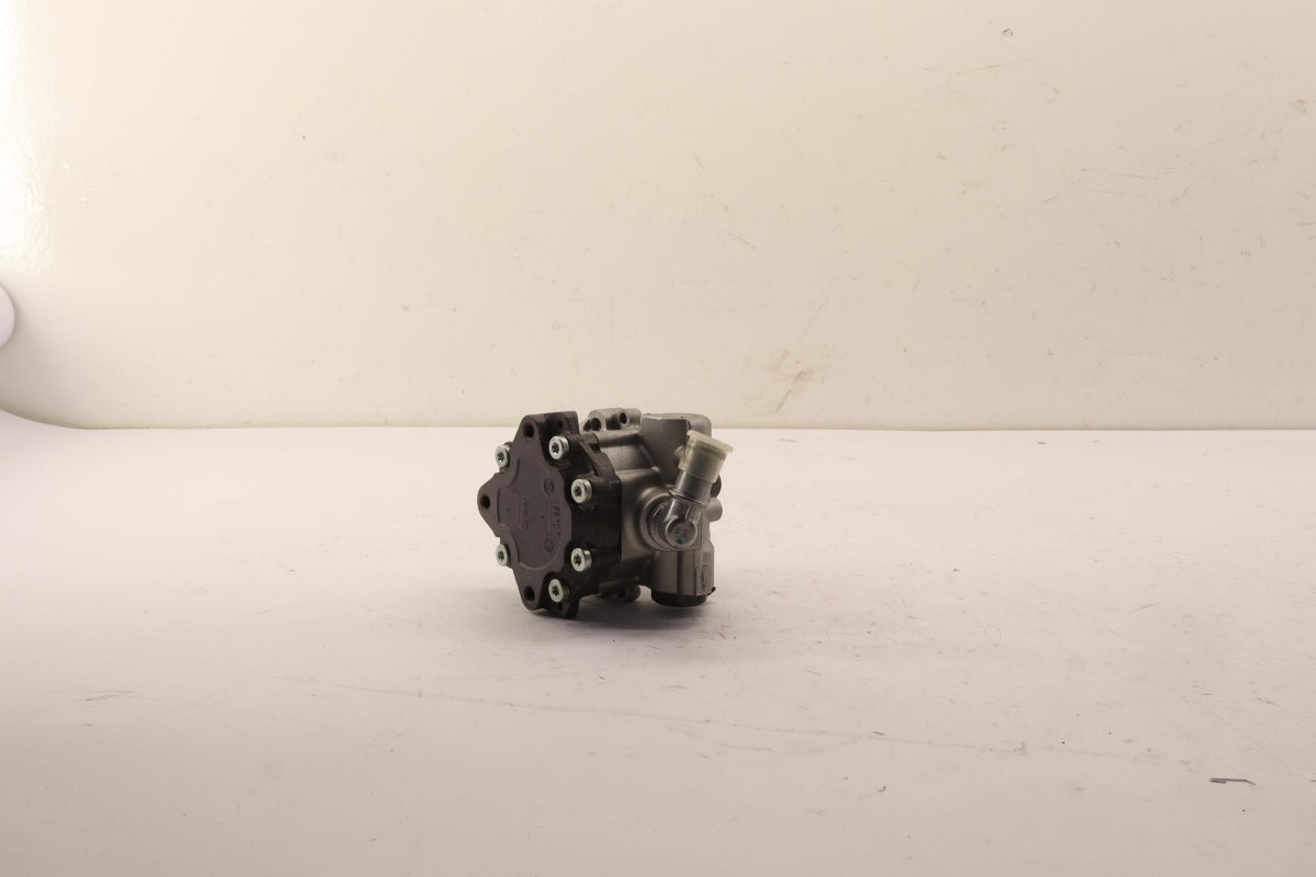 Original OE Volkswagen Servopumpe 4E0145155K