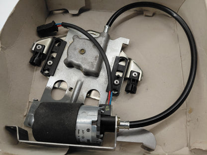 Original OE Volkswagen Stellmotor 4D0959757B