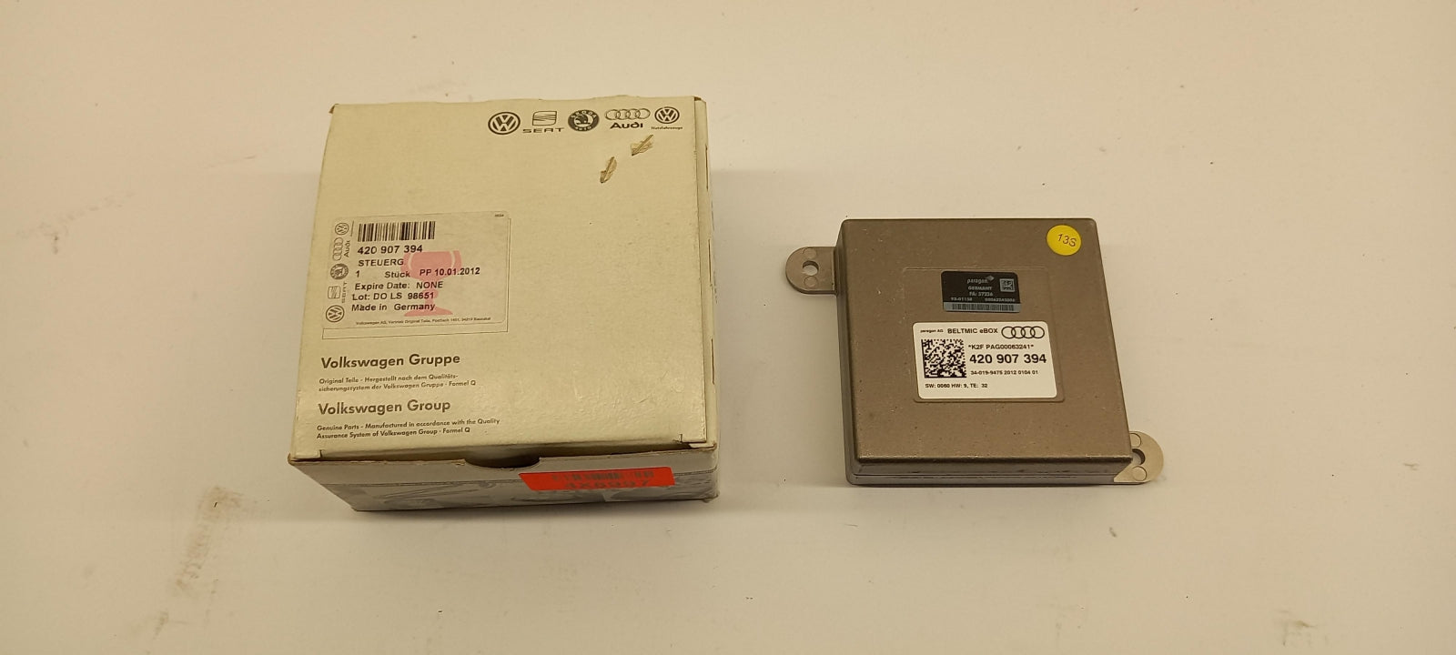 Original OE Volkswagen Steuergerät 420907394