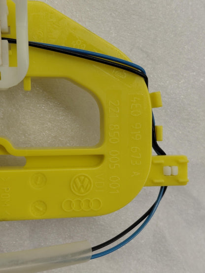 Original OE Volkswagen Kraftstoffvorrat Sensor 4E0919673A