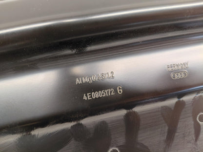 Original OE Volkswagen Kotflügel Halter 4E0805390