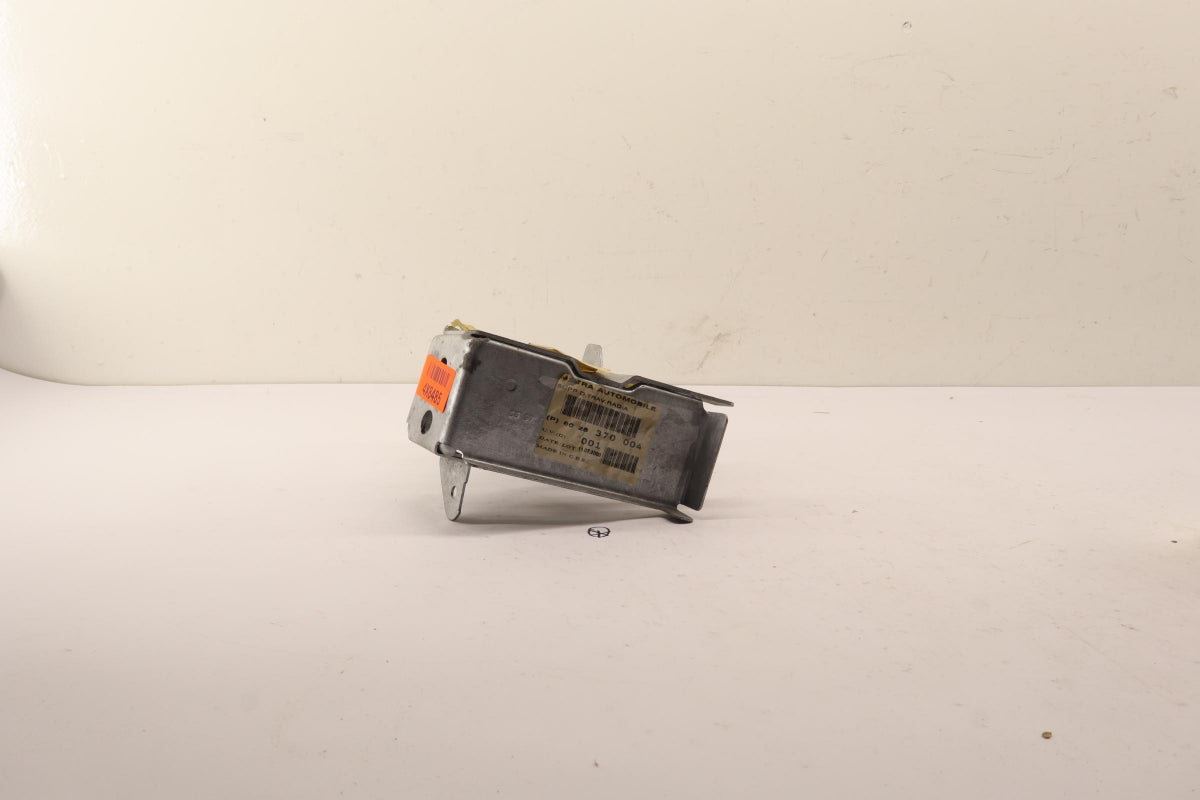 Original OE RENAULT Halter 6025370004