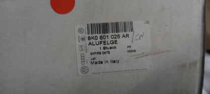 Original OE Volkswagen Felge 8K0601025AR