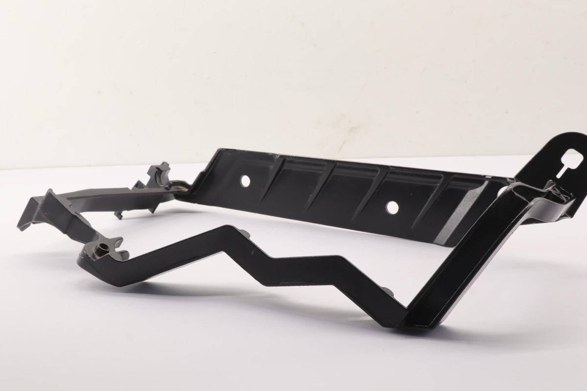 Original OE Volkswagen Scheinwerfer Halterung 4D0805856K