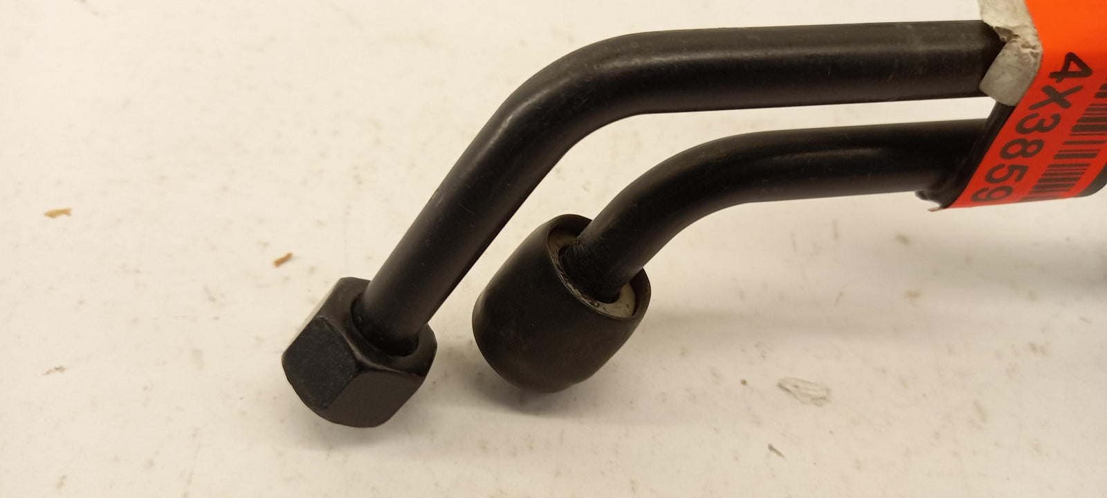 Original OE Volkswagen Getriebeölkühler Schlauch 8D0317815K