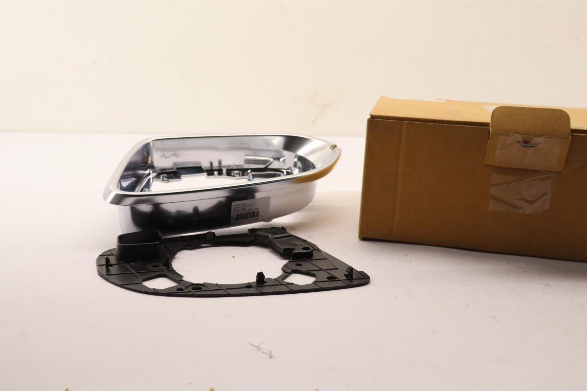 Original AUDI A8/S8 Quattro (4H) Außenspiegel Rahmen Alu links 4H0857239C3Q7