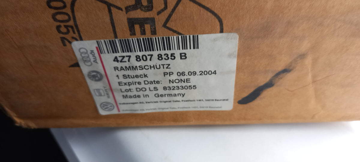 Original AUDI A6 Allroad Quattro (4B) Stoßfängerabdeckung hinten 4Z7807835B