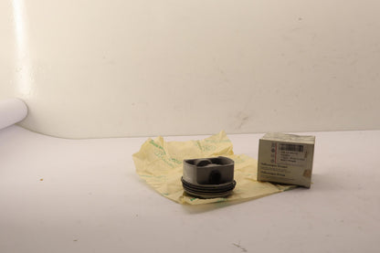 Original OE Volkswagen Kolben 06E107065AQ
