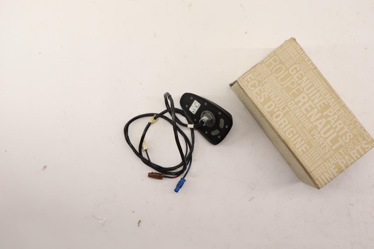 Original OE RENAULT Antennenfuss 282173596R