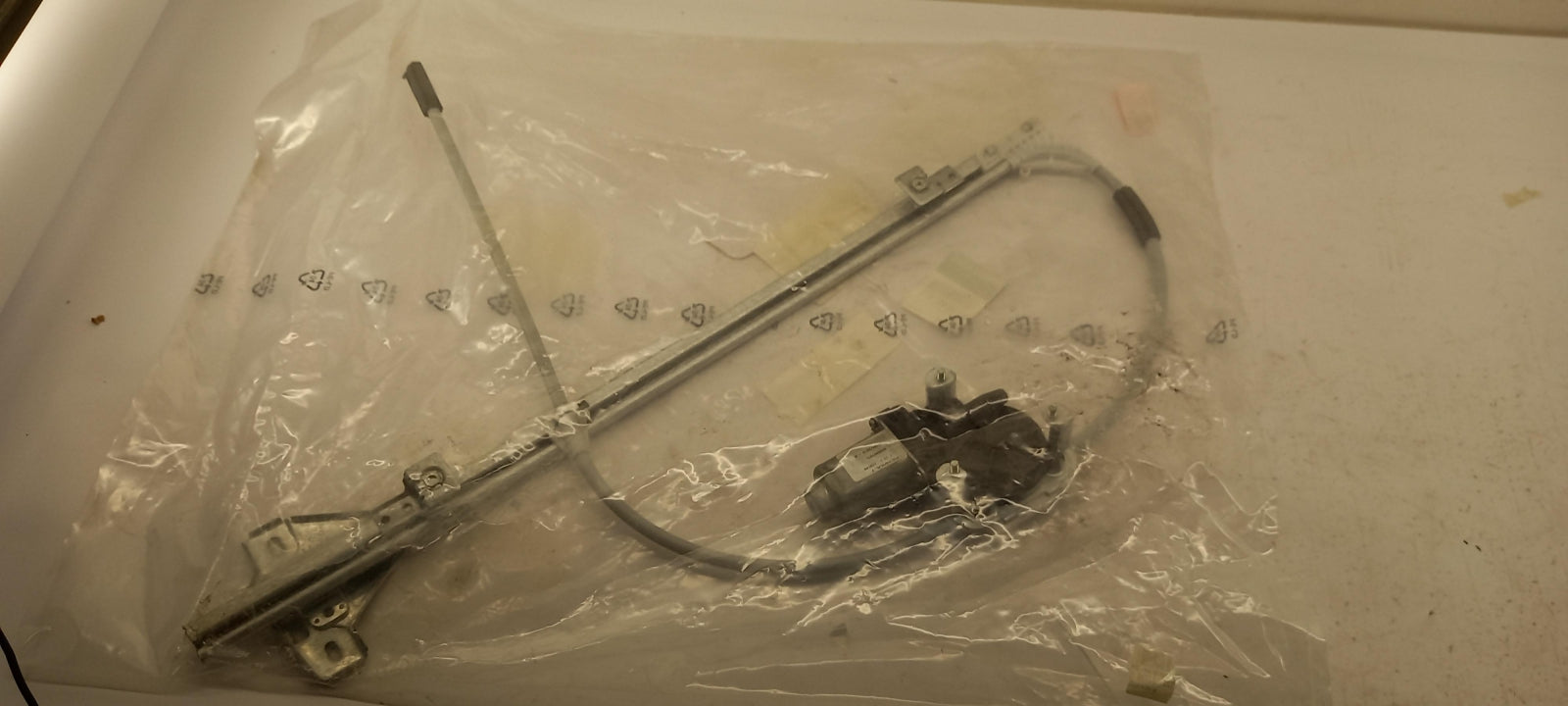 Original OE RENAULT Fensterheber 8200467971