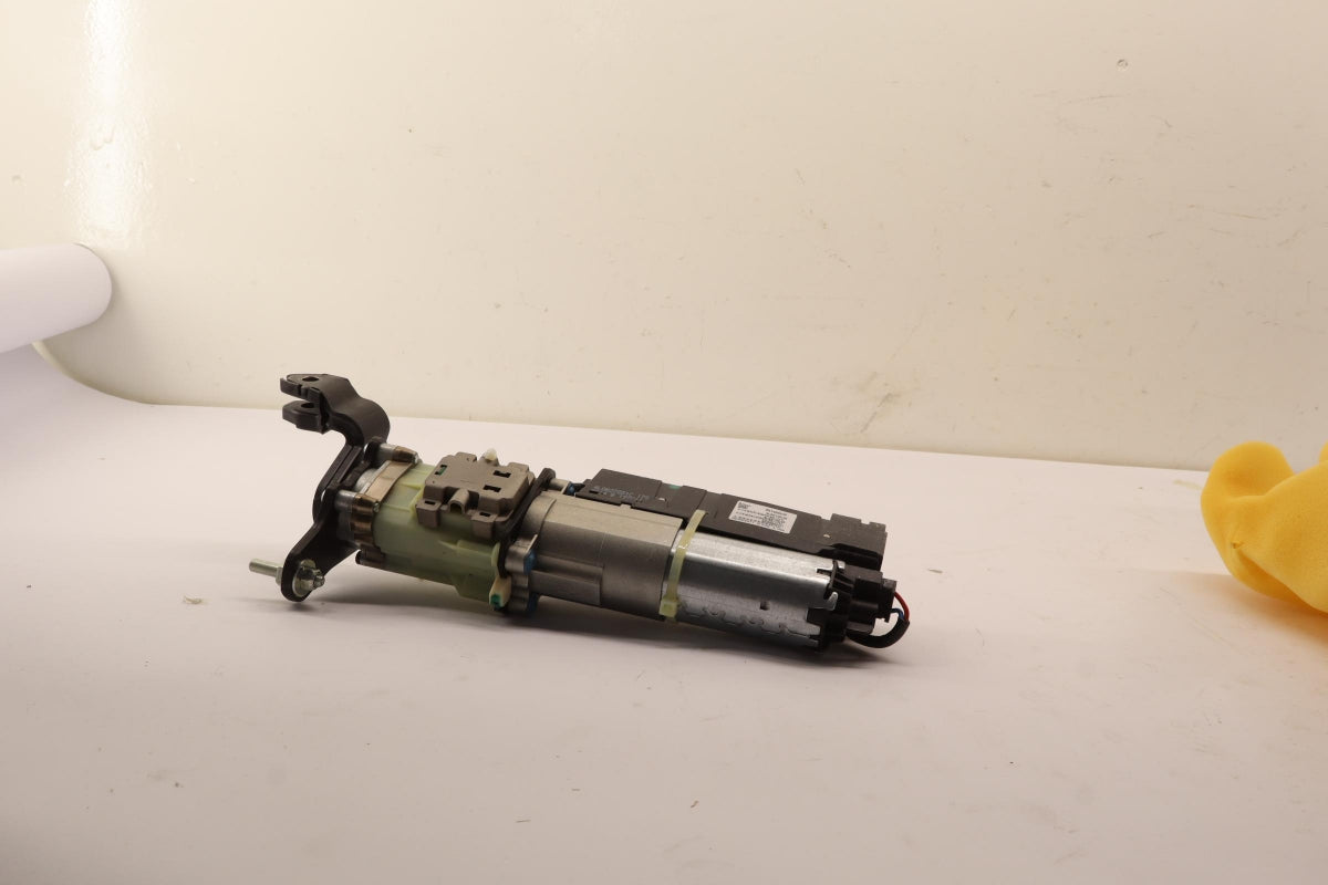 Original OE Volkswagen Elektromotor 4L0827851C