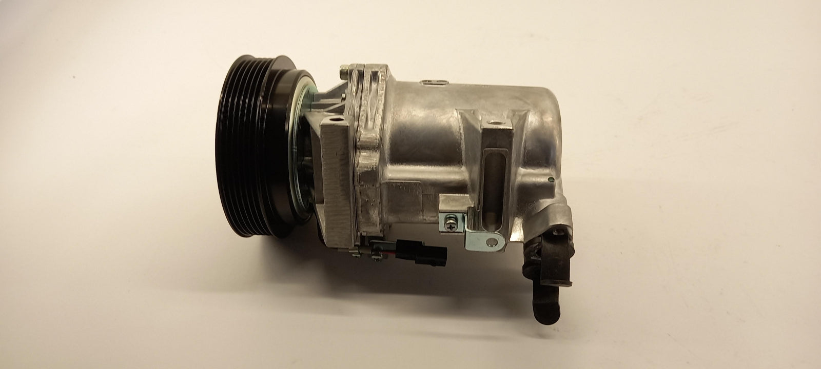 Original OE RENAULT Klimakompressor 926004634R